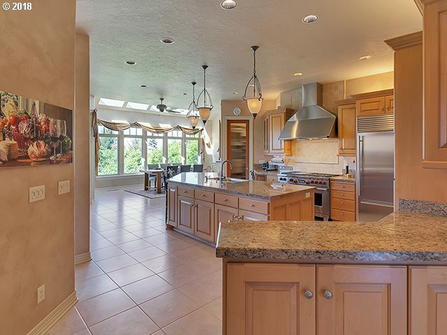 4320 Croisan Ridge Way South Salem, OR 97302 - Photo 6 of 32