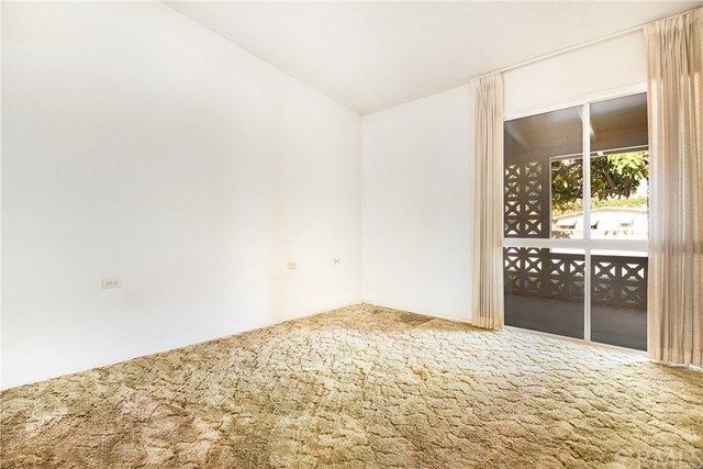 $135,000 | 13040 Oak Hills Drive, Unit 224H, Seal Beach, CA 90740