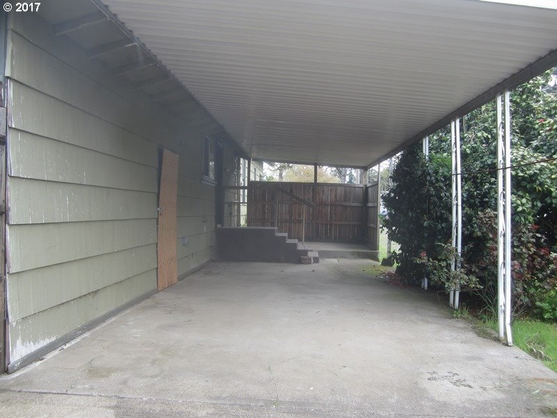 1868 Talbot Road Southeast Jefferson, OR 97352 - Photo 10 of 32 Gallery Image 10