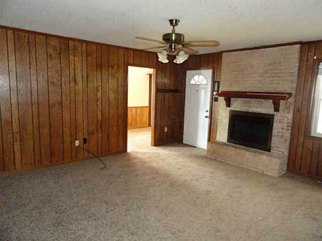 3235 Sycamore View Road Bartlett, TN 38134 - Photo 6 of 11 Den with fireplace & new carpet