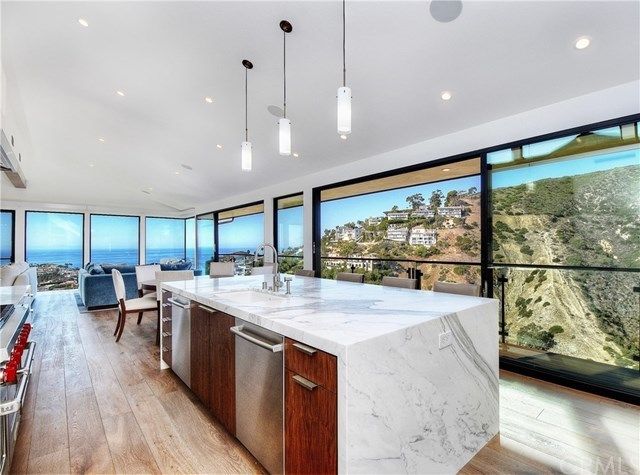 $6,825,000 | 532 Emerald Bay, Laguna Beach, CA 92651