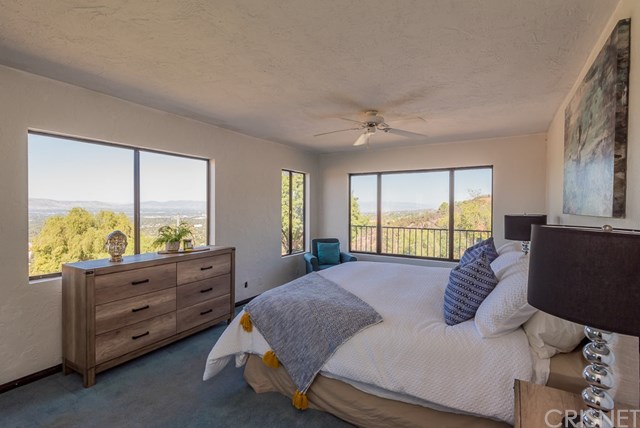 23945 Park Belmonte Calabasas, CA 91302 - Photo 45 of 56