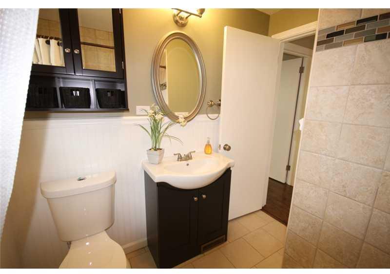 1321 Freeport Road Pittsburgh, PA 15238 - Photo 15 of 24 Gallery Image 15
