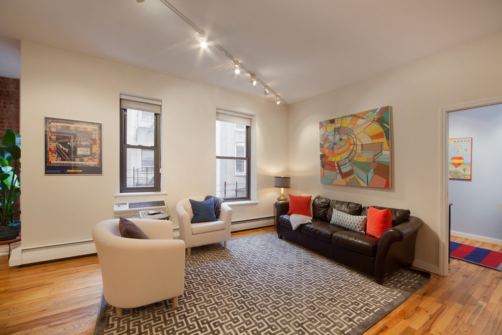 314 West 94th Street, Unit 4B Manhattan, NY 10025 - Photo 2 of 4