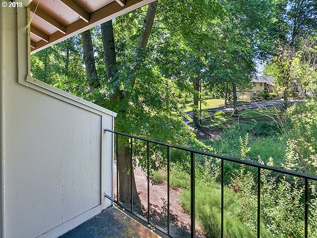 12620 Northwest Barnes Road, Unit 1 Portland, OR 97229 - Photo 19 of 27 Gallery Image 19