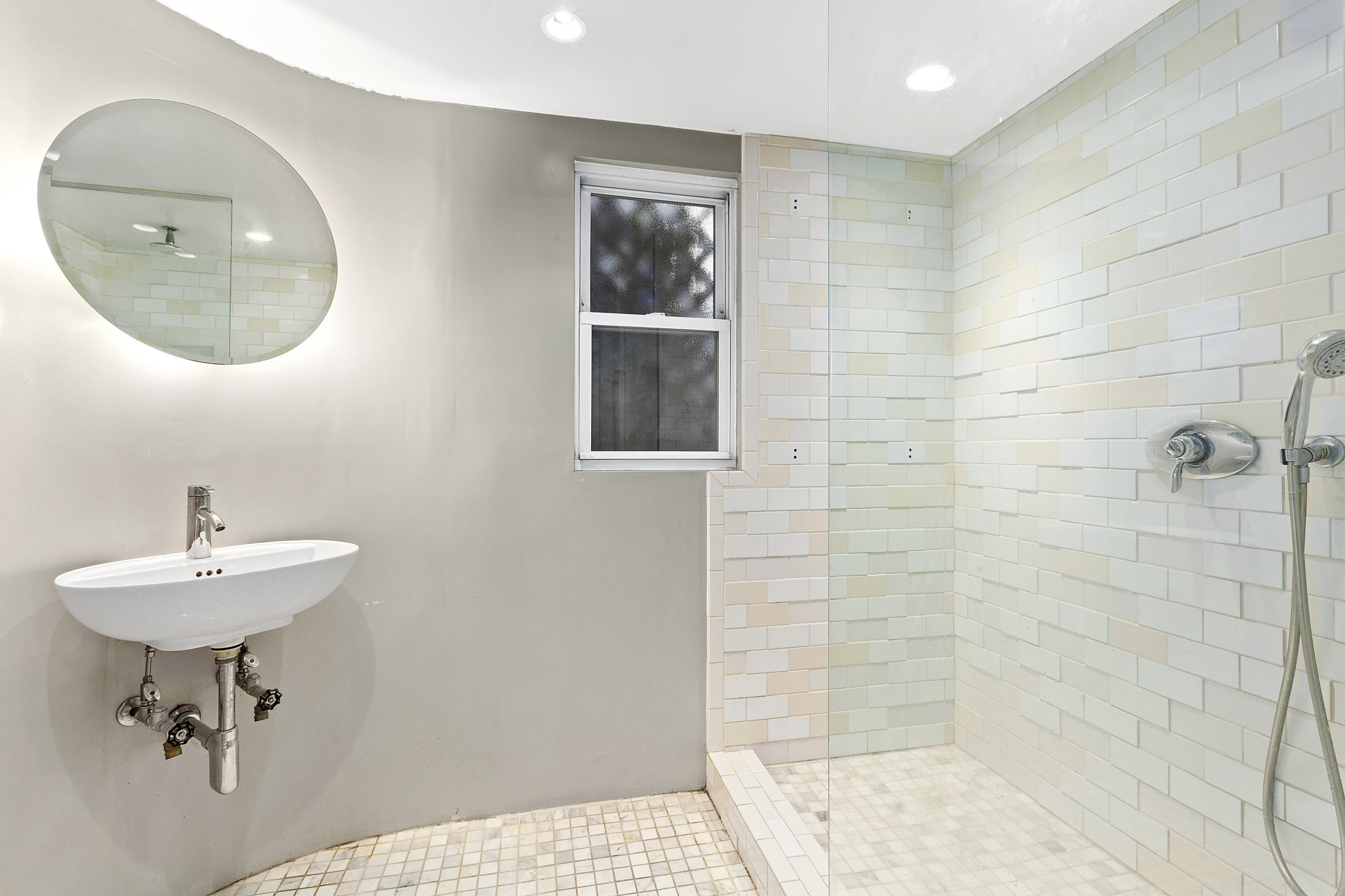 198 6th Avenue, Unit 1 Manhattan, NY 10013 - Photo 3 of 9