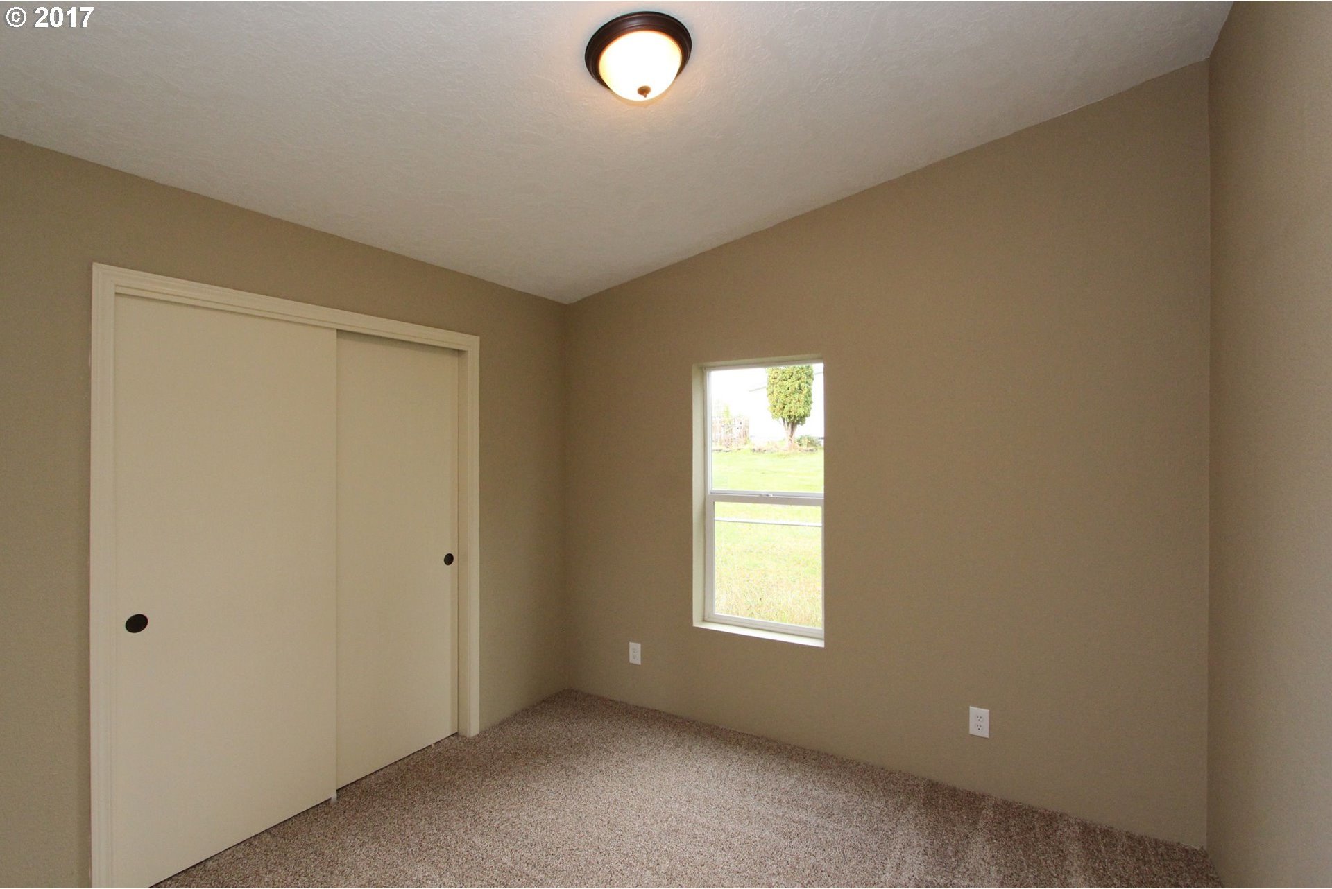 137 Shenandoah Road Silverlake, WA 98645 - Photo 14 of 16 Gallery Image 14