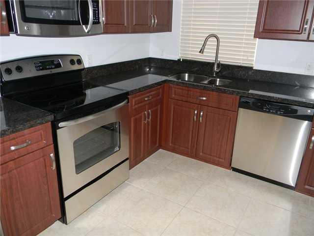 345 Northeast 111th Street Miami, FL 33161 - Photo 3 of 13
