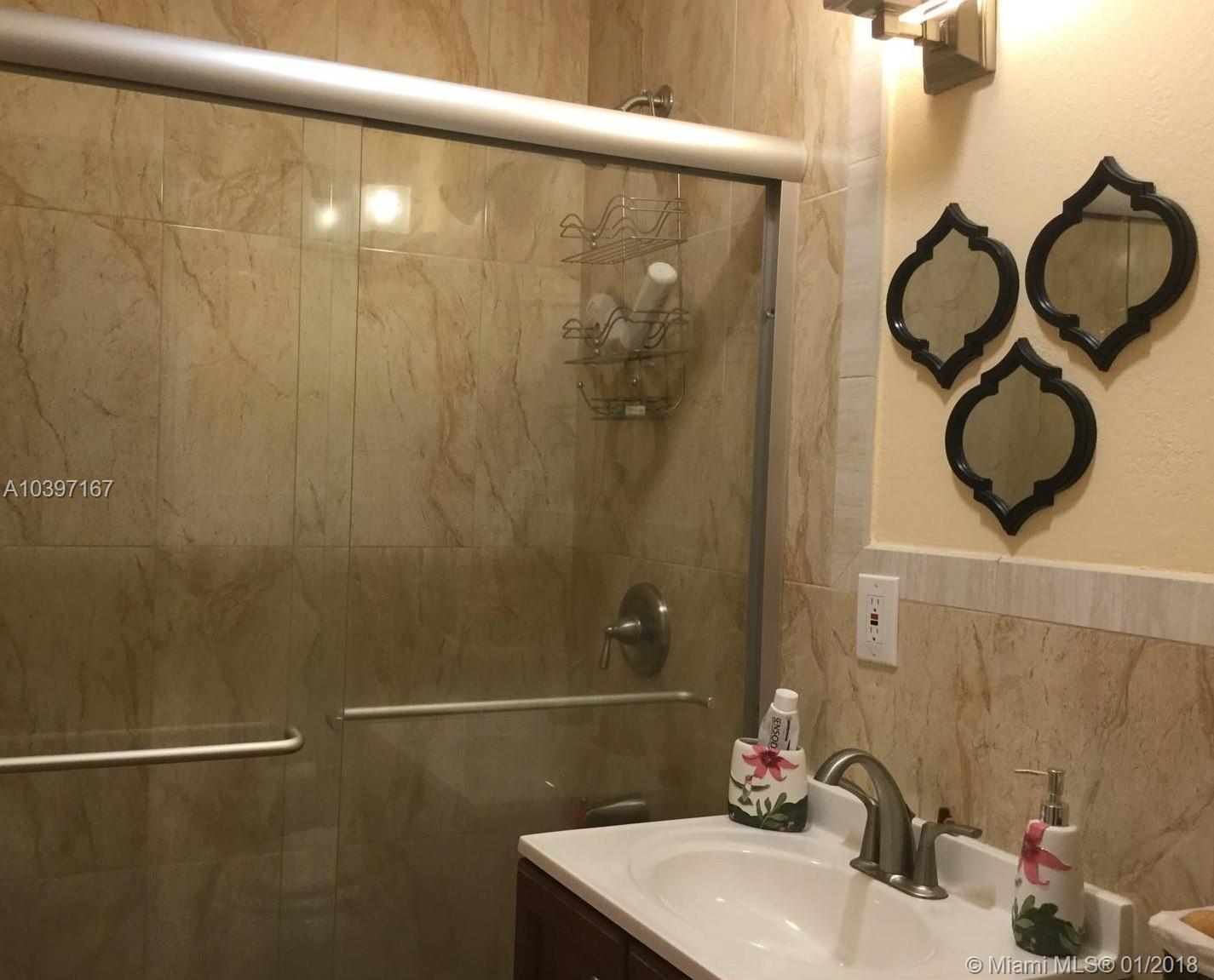 11001 Southwest 56th Street Miami, FL 33165 - Photo 9 of 18