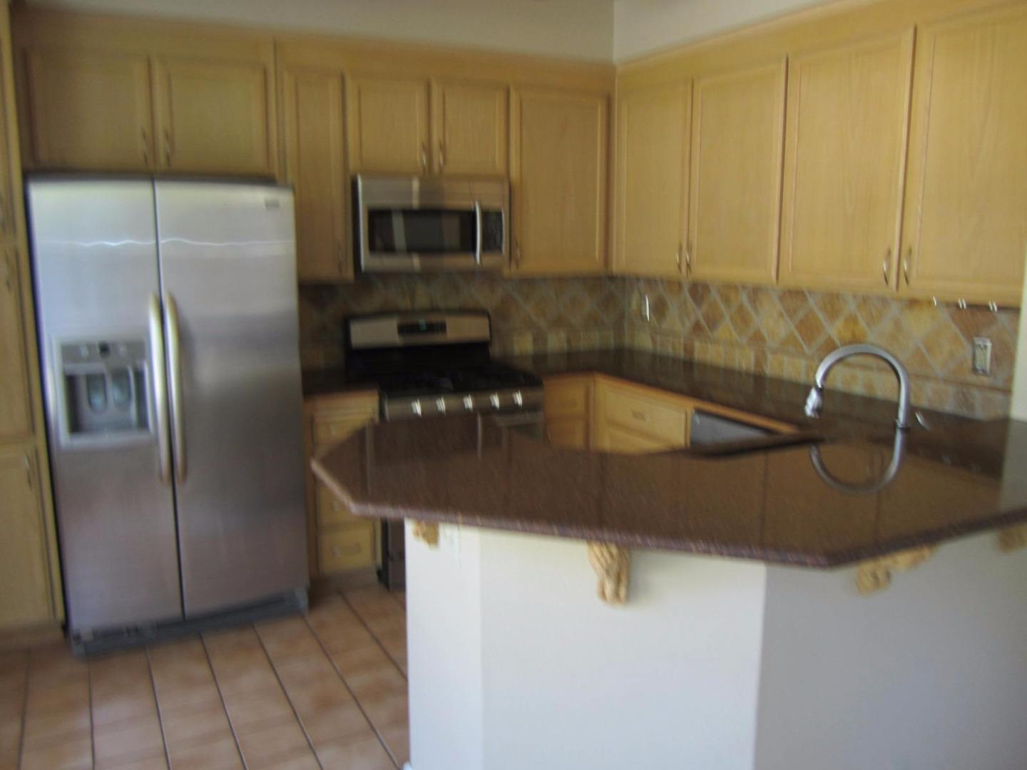 17558 Sugarmill Road Salinas, CA 93908 - Photo 8 of 46 Gallery Image 8