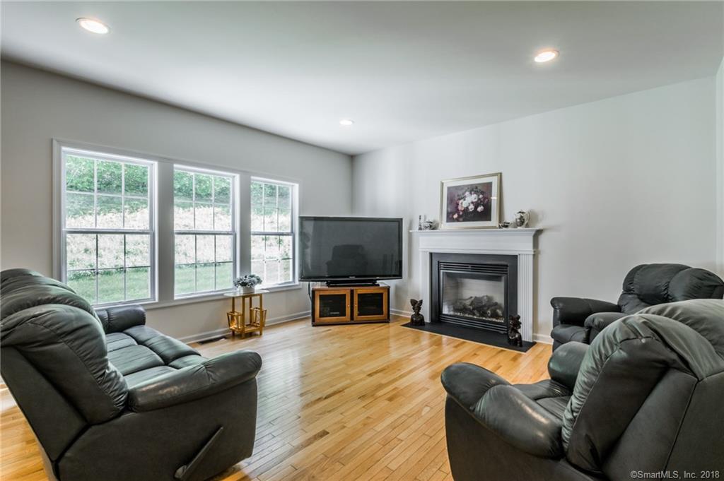 5 Saddle Ridge, Unit 5 Canton, CT 06019 - Photo 11 of 40 Gallery Image 11