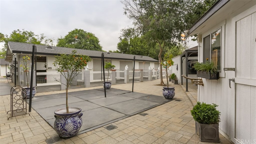 154 Allen Avenue Glendale, CA 91201 - Photo 32 of 32