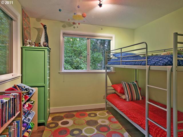 9815 Southwest Morrison Street Portland, OR 97225 - Photo 8 of 16 Gallery Image 8