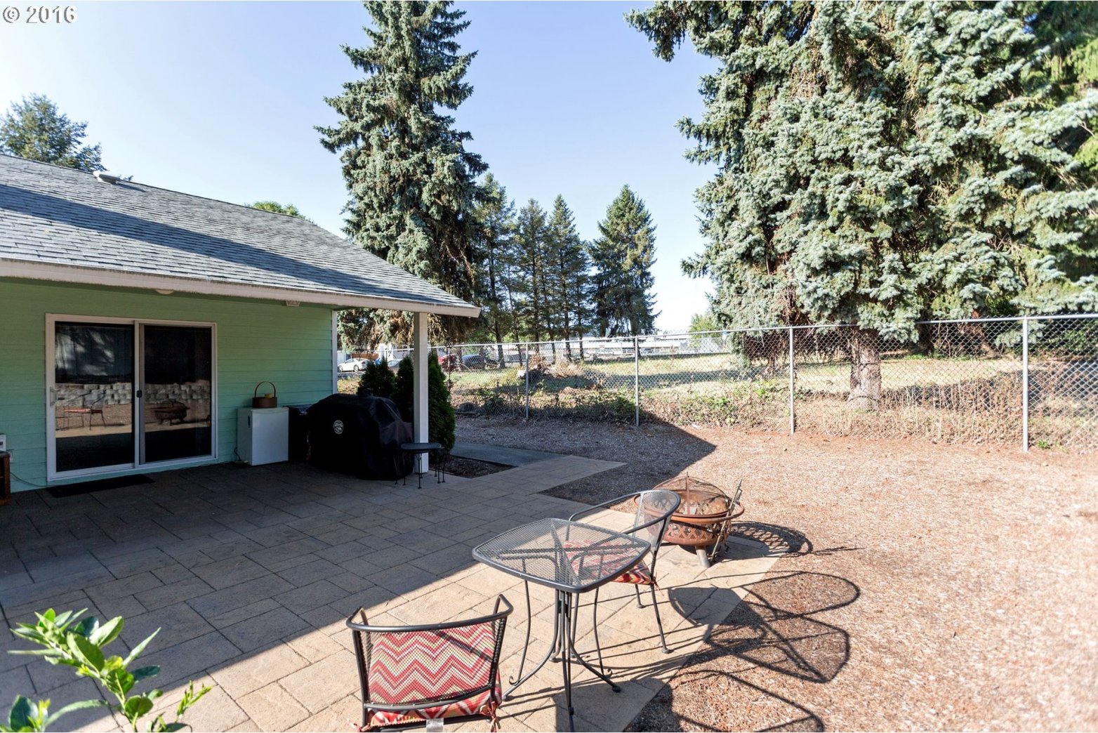17255 Southwest Division Street Beaverton, OR 97007 - Photo 3 of 23 Gallery Image 3