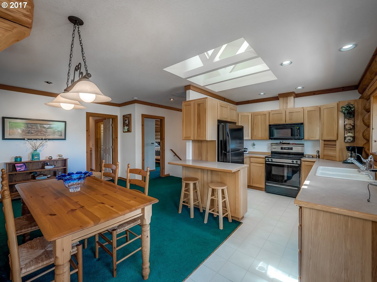 41 Sprinkle Road Washougal, WA 98671 - Photo 10 of 32 Gallery Image 10