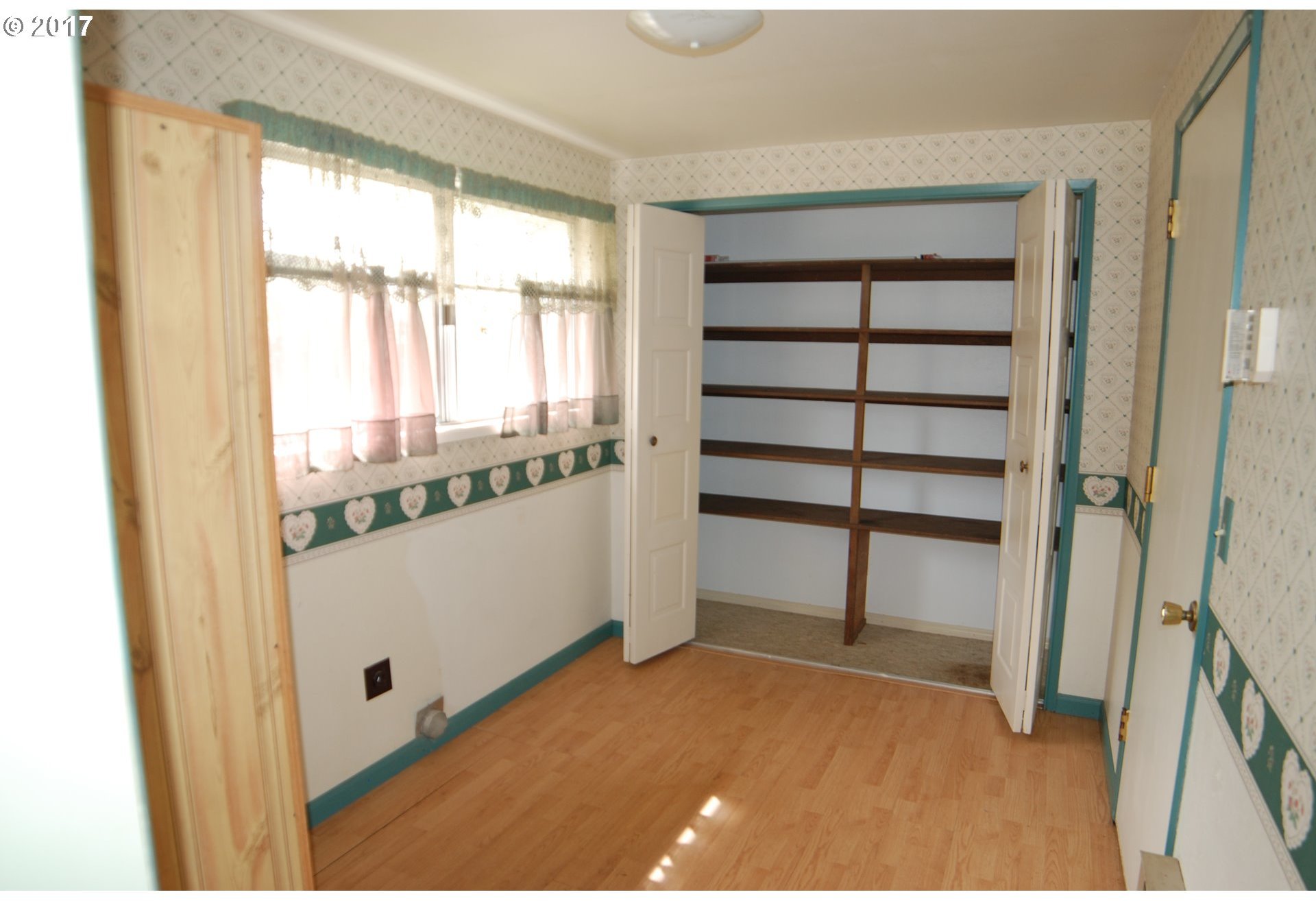 601 Evergreen Loop Reedsport, OR 97467 - Photo 10 of 26 Gallery Image 10
