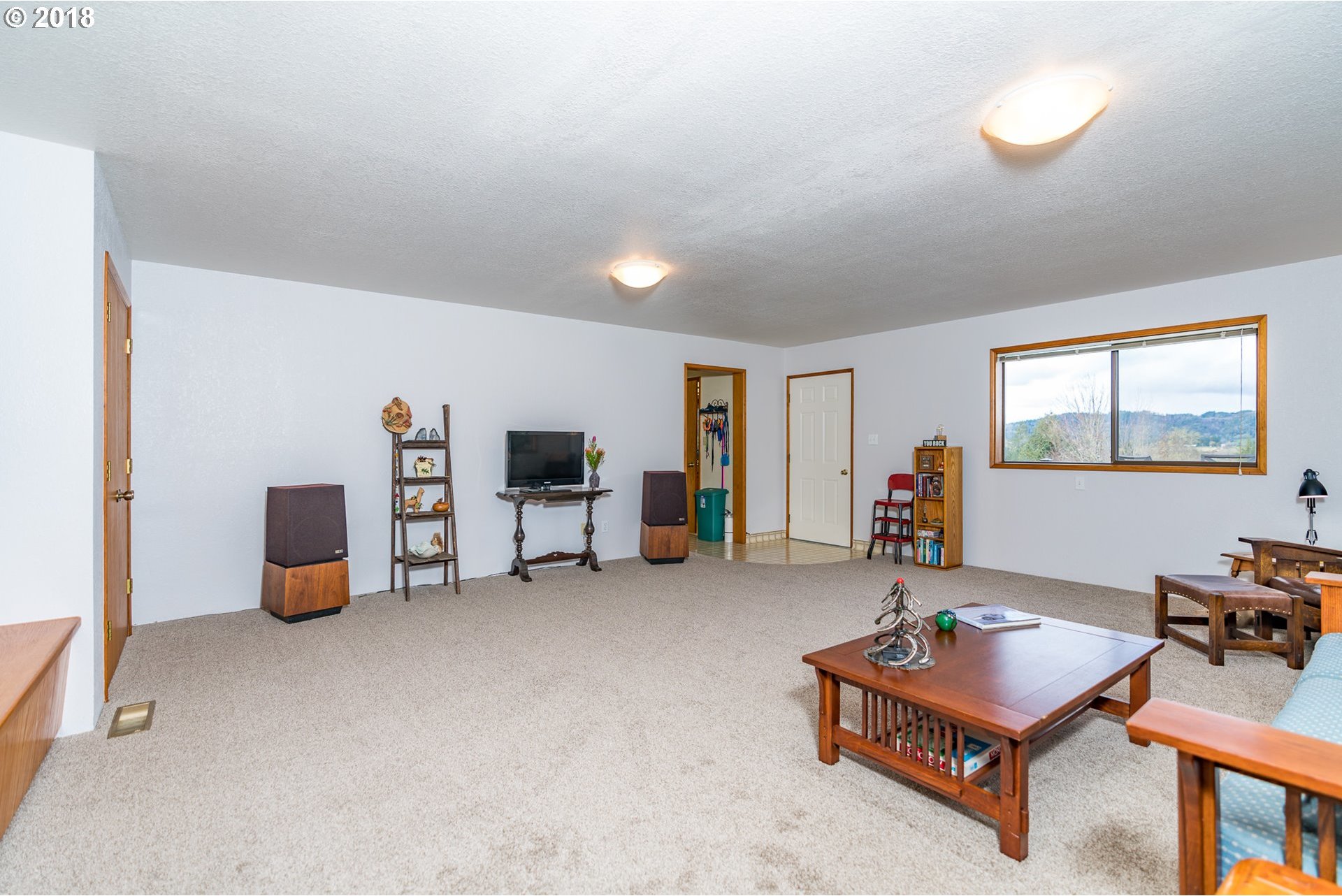 2246 Plat I Road Sutherlin, OR 97479 - Photo 8 of 32 Gallery Image 8