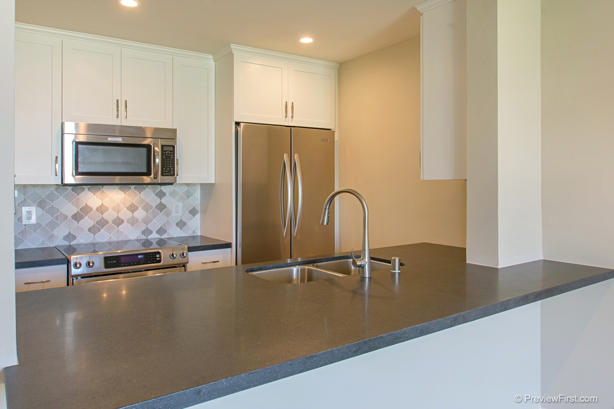 999 North Pacific Street, Unit E9 Oceanside, CA 92054 - Photo 9 of 25