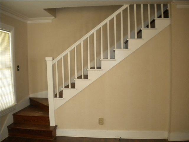 1072 Brownlee Road Memphis, TN 38116 - Photo 3 of 6