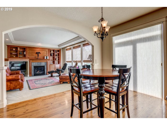13446 Southeast Portland View Place Happy Valley, OR 97086 - Photo 19 of 30