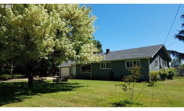 299 North Side Road Sutherlin, OR 97479 - Photo 2 of 31