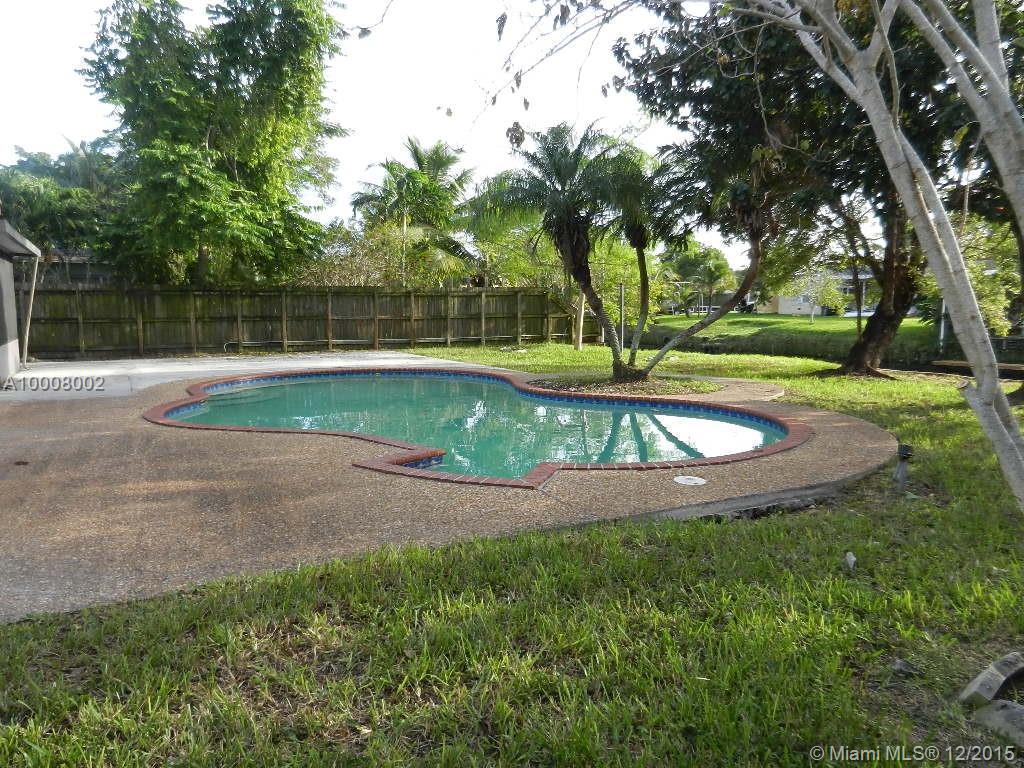 10220 Dolphin Road Cutler Bay, FL 33157 - Photo 24 of 28 Gallery Image 24