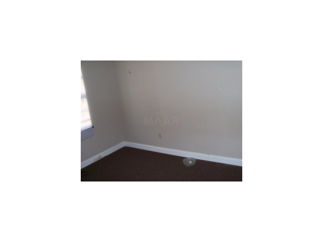 376 West Holmes Road Memphis, TN 38109 - Photo 7 of 7 BEDROOM