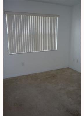 1595 Northeast 33rd Road, Unit 63C Homestead, FL 33033 - Photo 6 of 9 Gallery Image 6