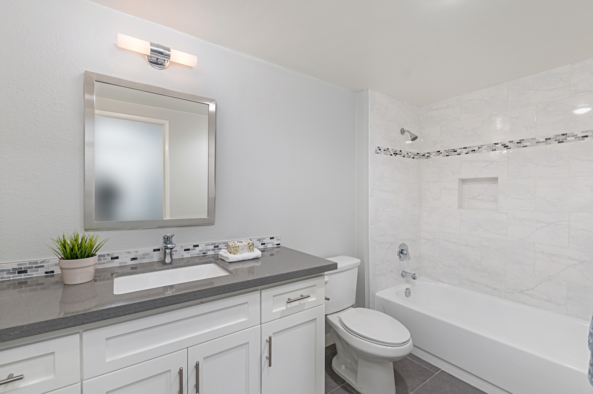 17541 Fairlie Road San Diego, CA 92128 - Photo 19 of 25 Gallery Image 19