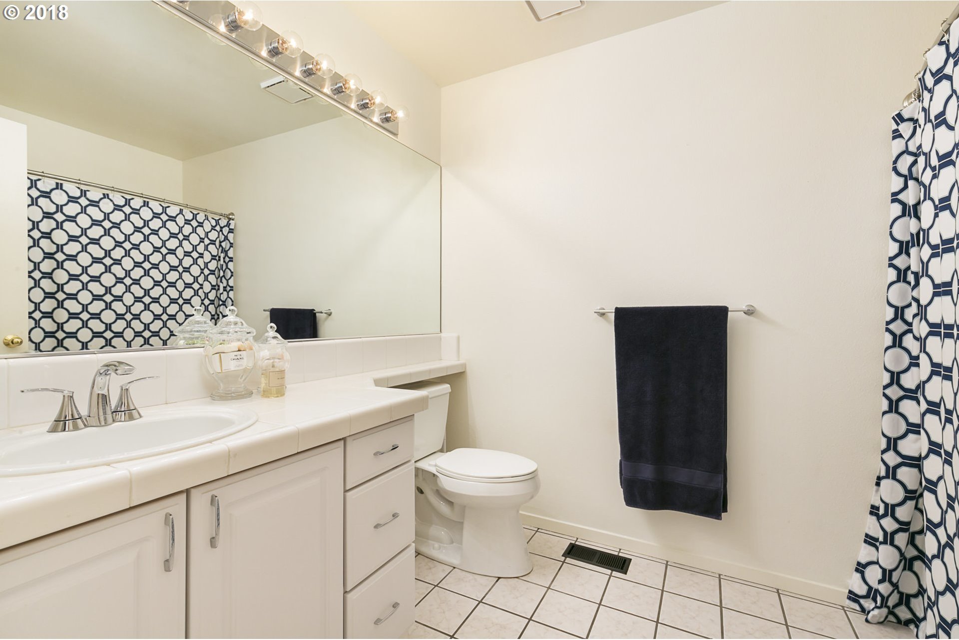 9847 Northwest Silver Ridge Loop Portland, OR 97229 - Photo 17 of 21