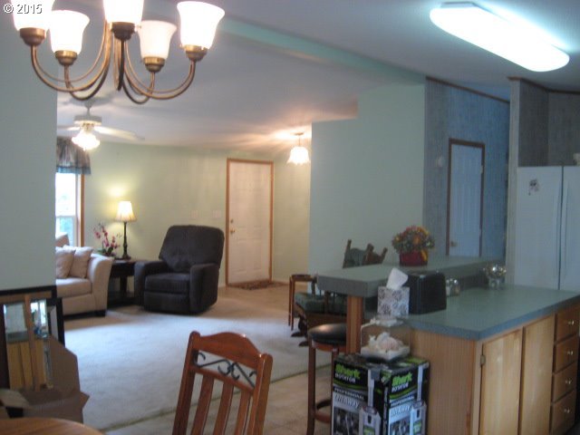 583 Northwest Loop Road White Salmon, WA 98672 - Photo 8 of 24 Gallery Image 8