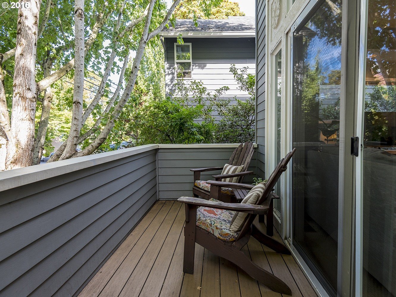 3534 Southwest Corbett Avenue Portland, OR 97239 - Photo 23 of 30 Gallery Image 23