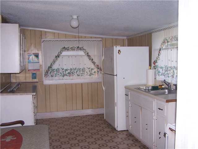 1270 Charles Bryan Road Cordova, TN 38018 - Photo 7 of 15 Gallery Image 7