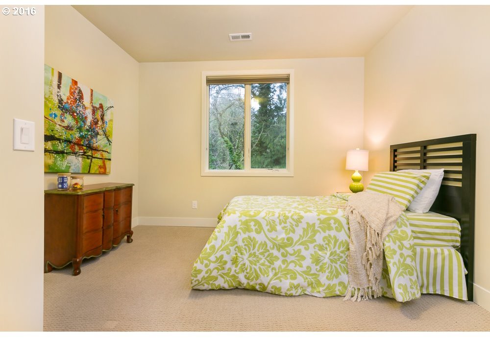 6009 Southwest Patton Road Portland, OR 97221 - Photo 24 of 32 Gallery Image 24