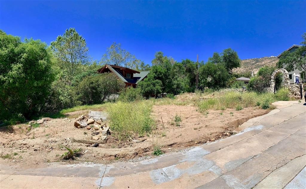 214 Frances Drive El Cajon, CA 92019 - Photo 2 of 18