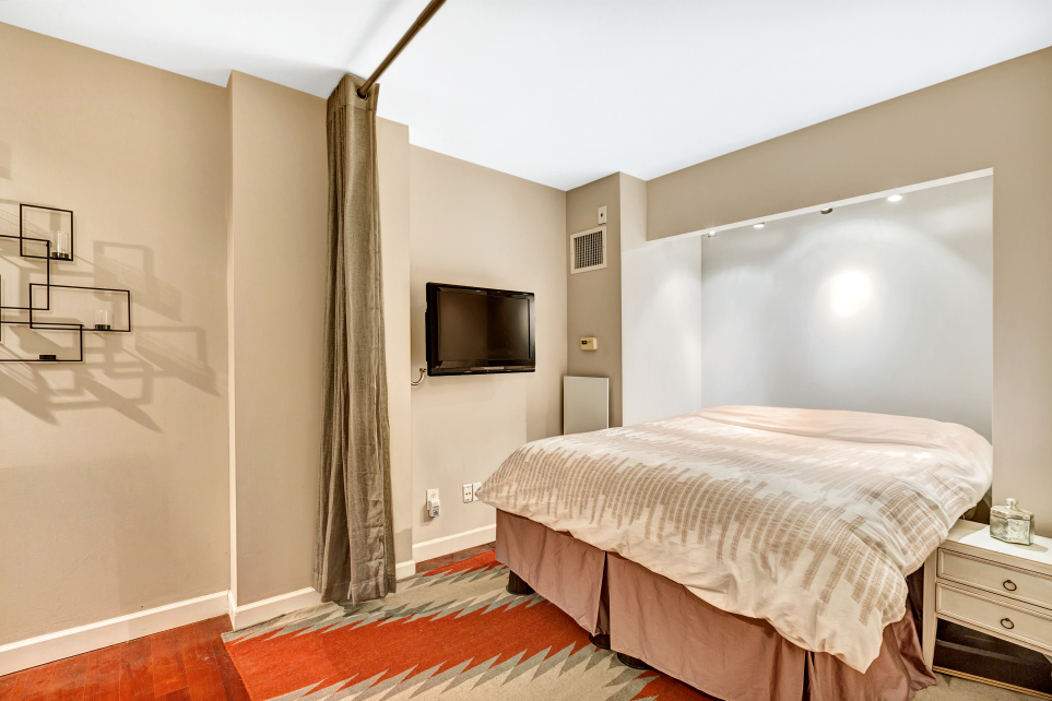 88 Greenwich Street, Unit 329 Manhattan, NY 10006 - Photo 3 of 5