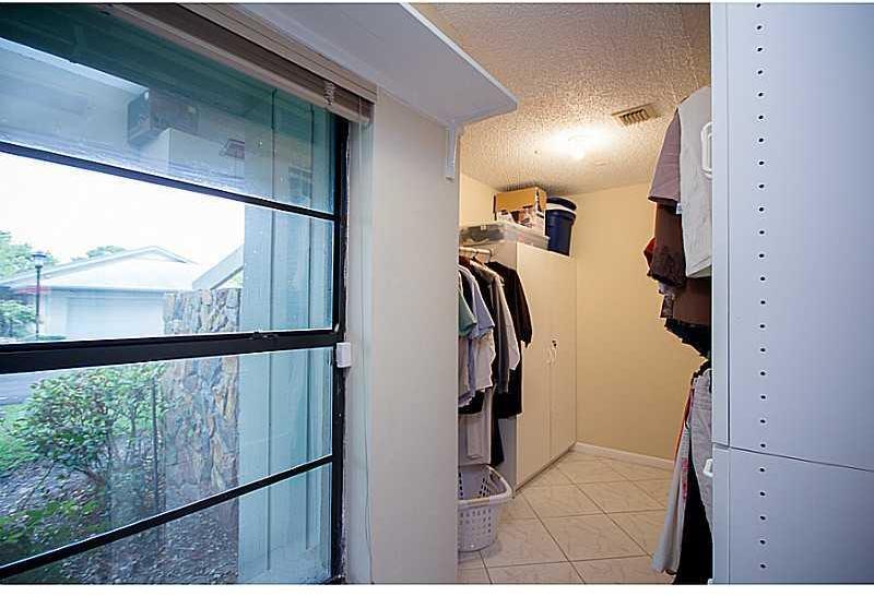 137 Greens Road, Unit 137 Hollywood, FL 33021 - Photo 16 of 21 Gallery Image 16