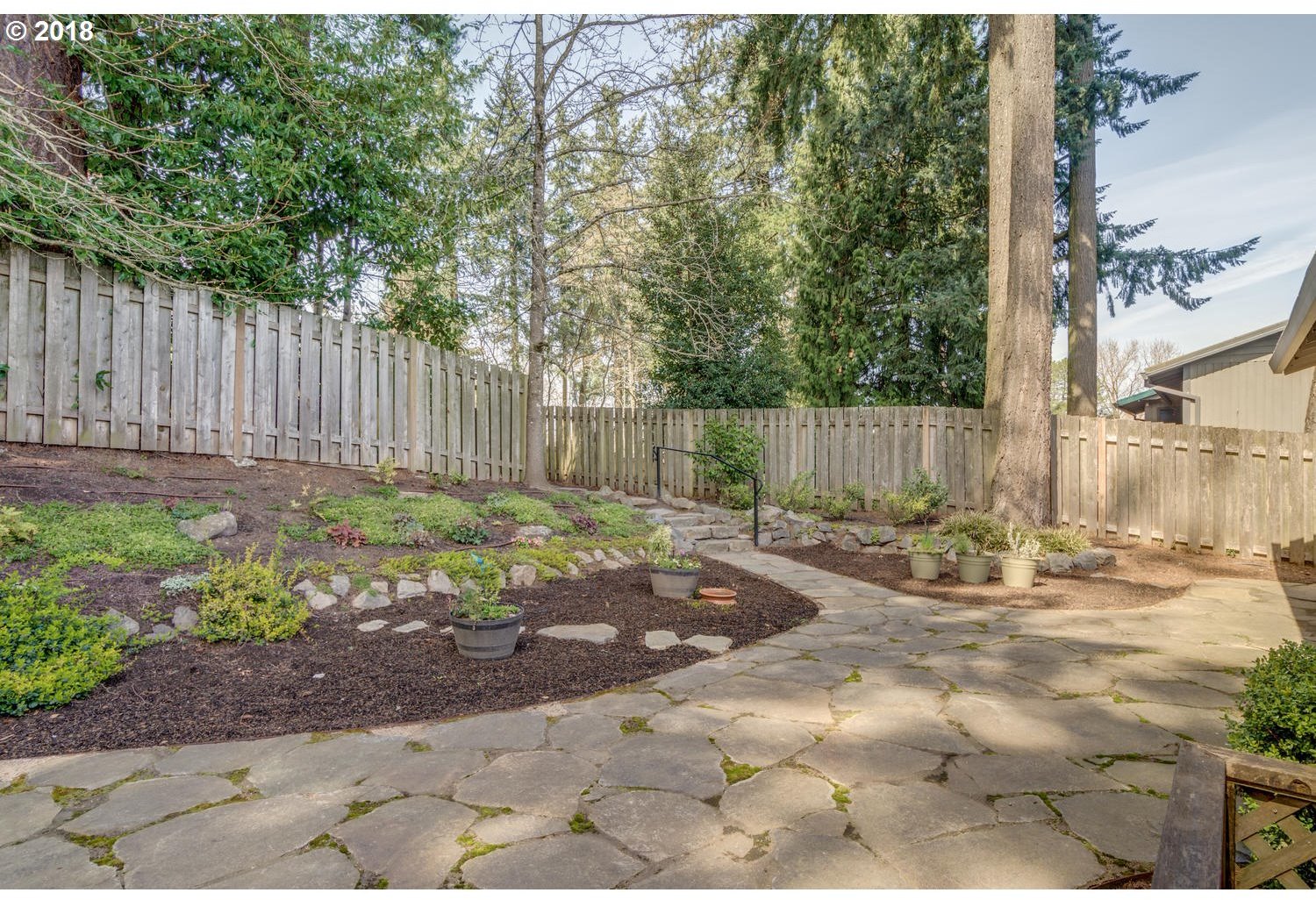 10041 Southwest 25th Avenue Portland, OR 97219 - Photo 10 of 24 Gallery Image 10