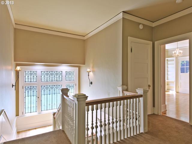 2160 Southwest Main Street Portland, OR 97205 - Photo 9 of 16 Gallery Image 9