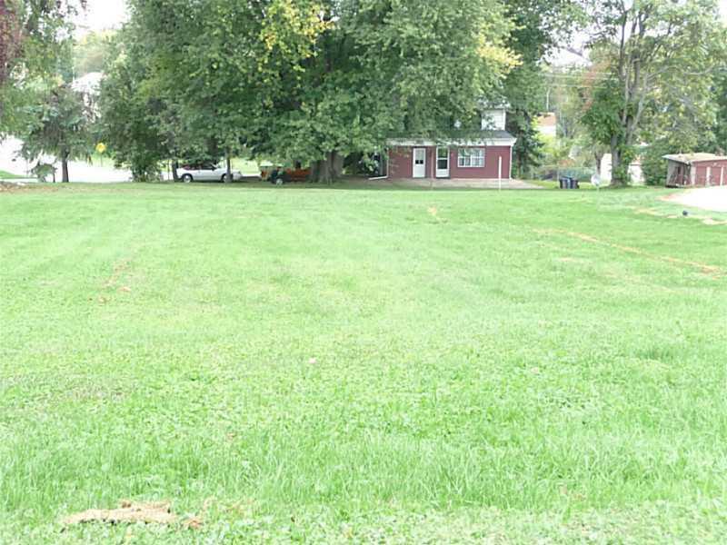 228 Seanor Road Irwin, PA 15642 - Photo 3 of 23 Gallery Image 3
