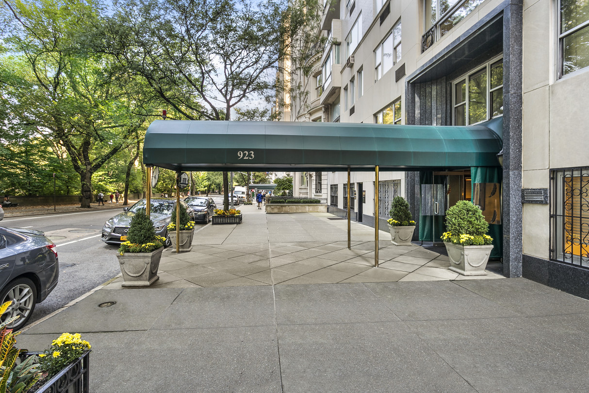 923 5th Avenue, Unit 3B Manhattan, NY 10021 - Photo 7 of 9