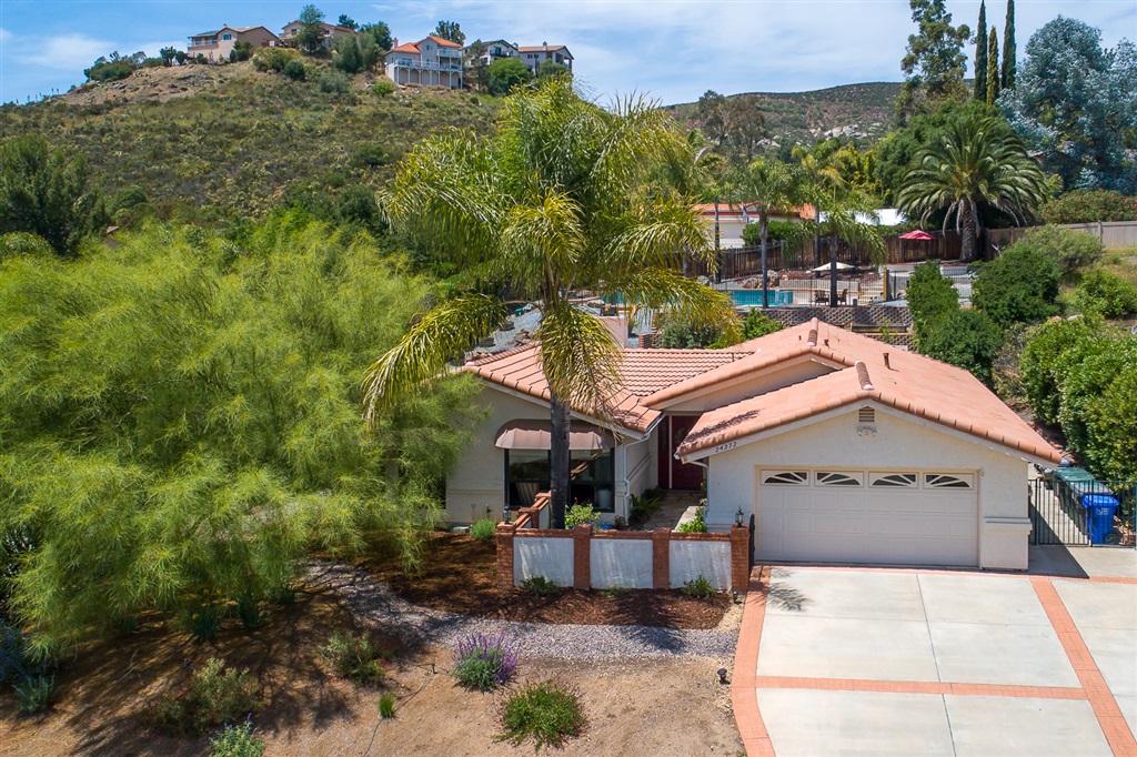 24372 Del Amo Road Ramona, CA 92065 - Photo 1 of 25