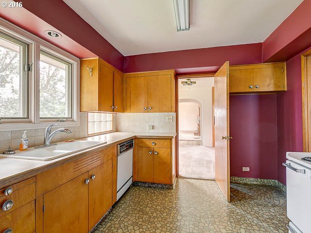 21234 Northwest Phillips Road Hillsboro, OR 97124 - Photo 28 of 32 Gallery Image 28
