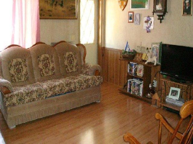 110 Northwest Vanderpool Street Dufur, OR 97021 - Photo 4 of 16 Gallery Image 4