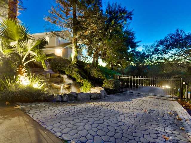 2626 Canyon Road Escondido, CA 92025 - Photo 5 of 25