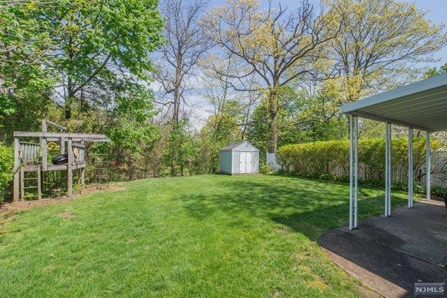 92 Riverside Drive Denville, NJ 07834 - Photo 19 of 21 Gallery Image 19