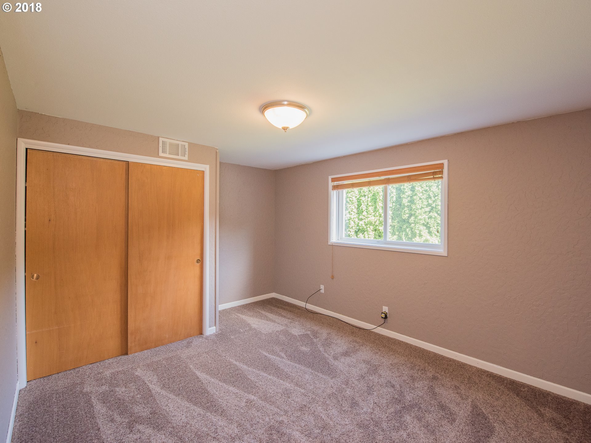 4515 Southwest Cameron Road Portland, OR 97221 - Photo 23 of 30 Gallery Image 23
