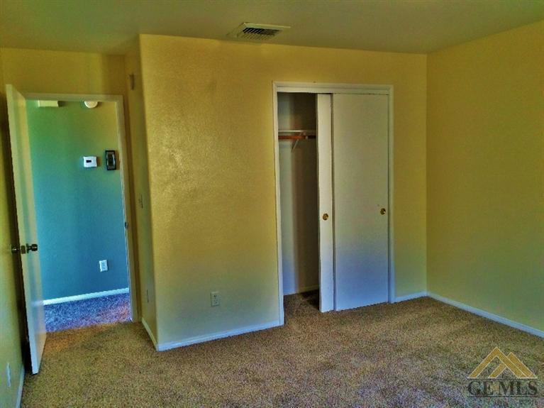 1321 Porter Street Ridgecrest, CA 93555 - Photo 12 of 20