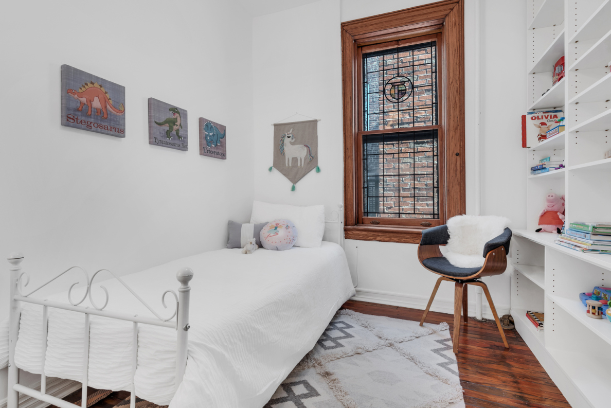 207 Park Place, Unit 3E Brooklyn, NY 11238 - Photo 8 of 11