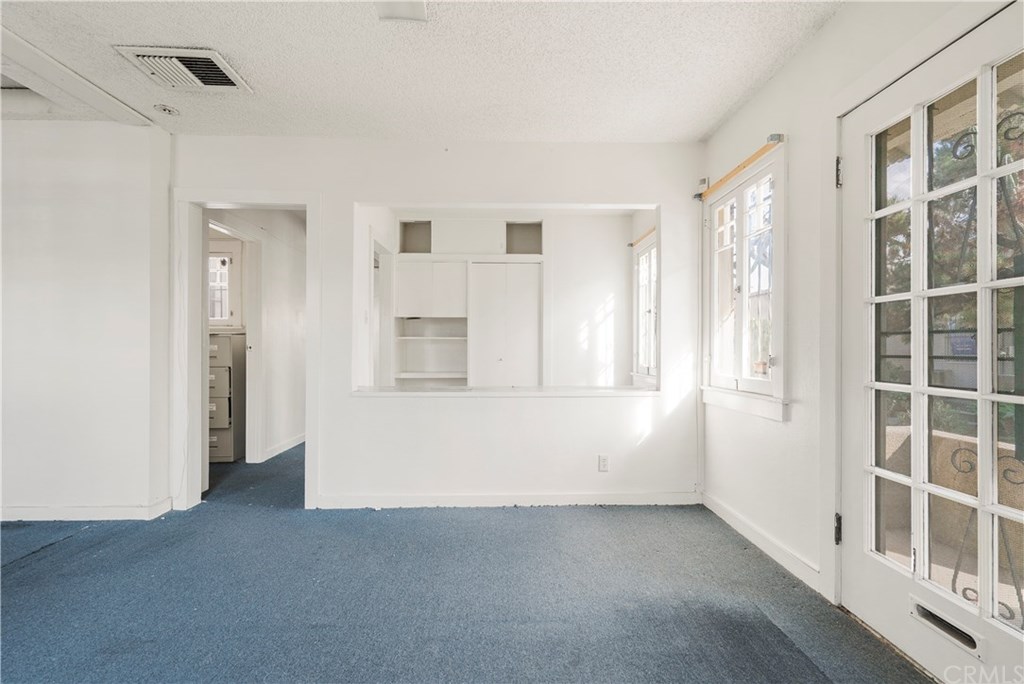 4061 Mission Inn Avenue Riverside, CA 92501 - Photo 11 of 30